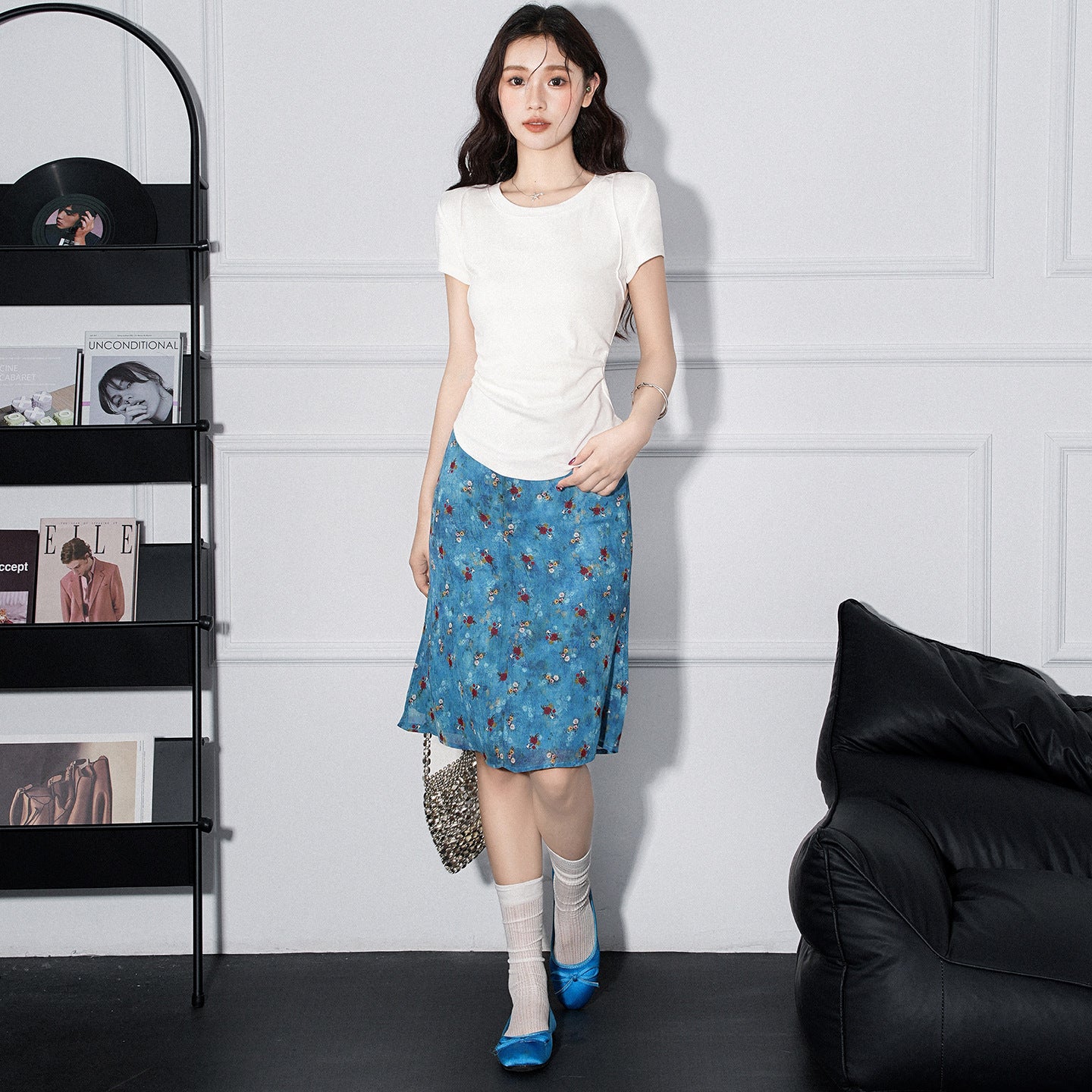 Round Neck Pleated Irregular Hem Short Sleeve T-Shirt for Women