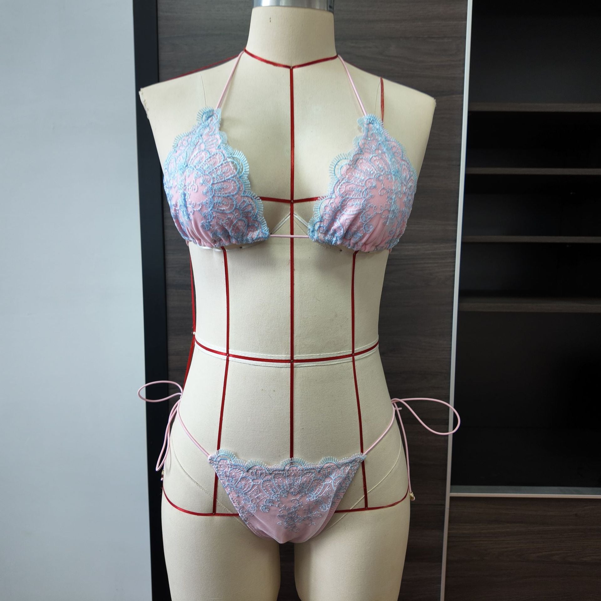 Sexy Lace Bikini Set with Tie-Up Detail, Two-Tone Edge, Split Swimsuit for Women